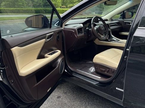 Used 2016 Lexus RX 450h AWD image 29