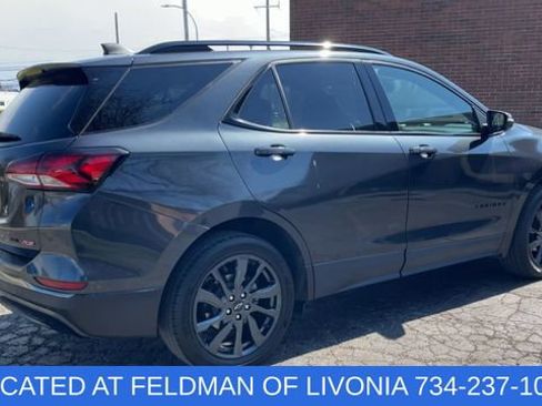 Used 2023 Chevrolet Equinox RS AWD/4WD image 8