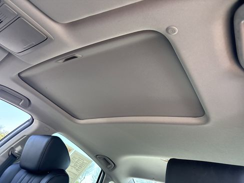 Used 2021 Honda Accord EX-L image 16