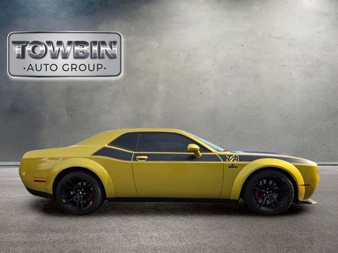 Used 2021 Dodge Challenger R/T Scat Pack RWD image 3