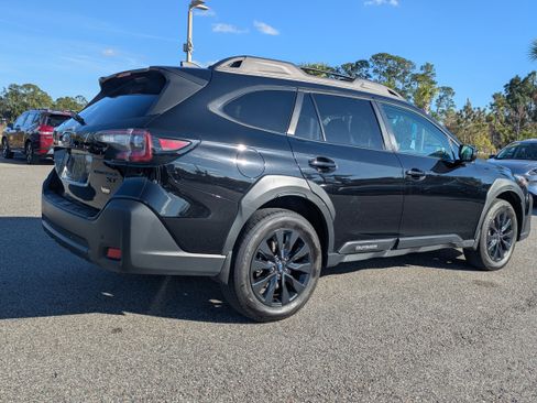 Certified 2023 Subaru Outback Onyx Edition XT image 4