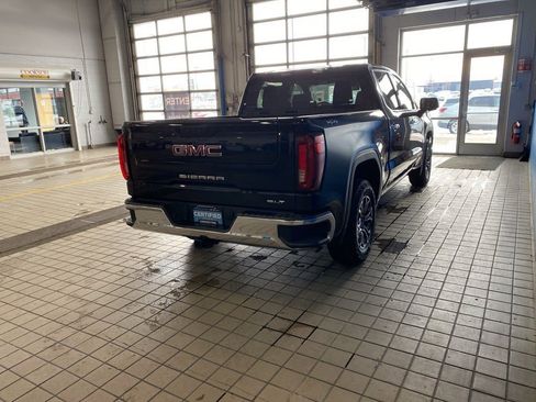 Certified 2024 GMC Sierra 1500 SLT image 15