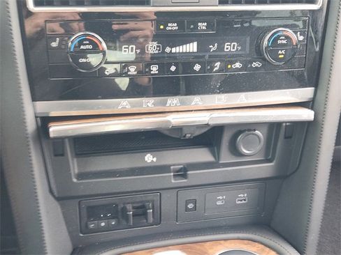 Used 2022 Nissan Armada SL w/ Captain's Chairs Package image 19