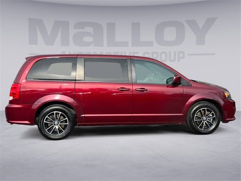 Used 2018 Dodge Grand Caravan GT image 6
