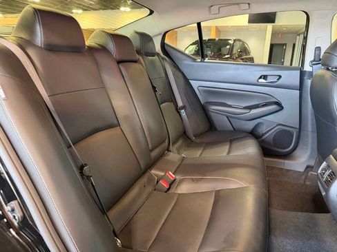 Used 2023 Nissan Altima 2.5 SL AWD/4WD image 22