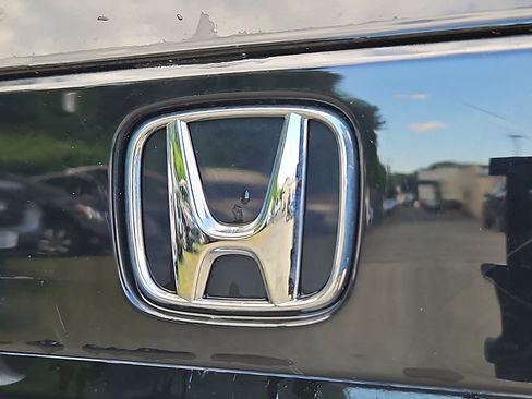 Certified 2023 Honda Accord EX image 24