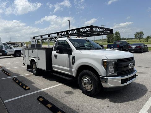Used 2019 Ford F350 XL w/ XL Value Package RWD image 4