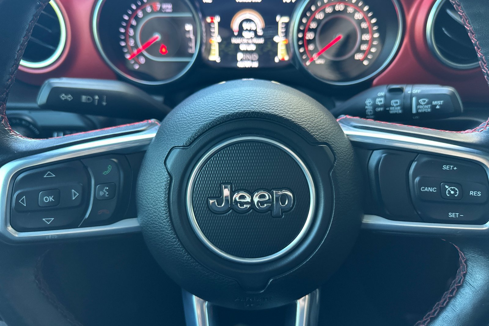 Used 2020 Jeep Wrangler Unlimited Rubicon AWD/4WD image 24