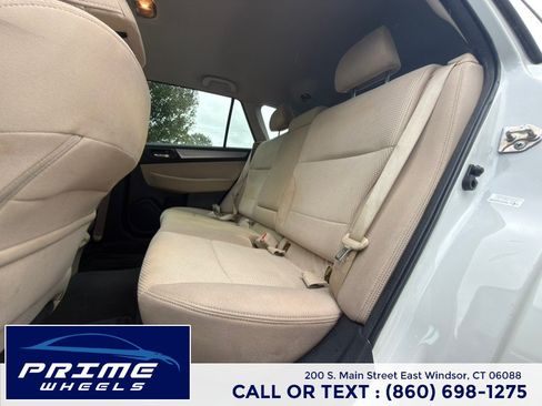 Used 2019 Subaru Outback 2.5i Premium AWD/4WD image 12