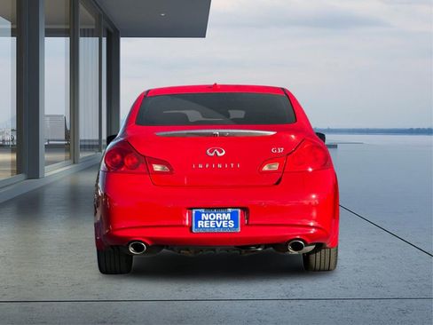 Used 2013 INFINITI G37 Journey w/ Premium Pkg image 5