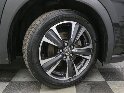 Used 2021 Lexus UX 250h w/ Premium Package image 17