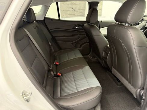 New 2026 Chevrolet Trax LT w/ Driver Confidence Package FWD image 23