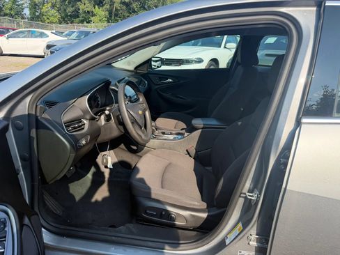 Used 2024 Chevrolet Malibu LS w/ Driver Confidence Package FWD image 23