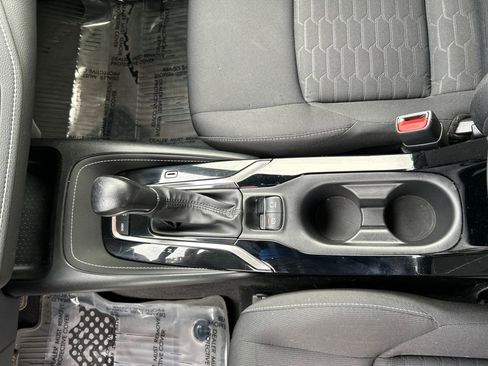 Used 2022 Toyota Corolla SE image 16