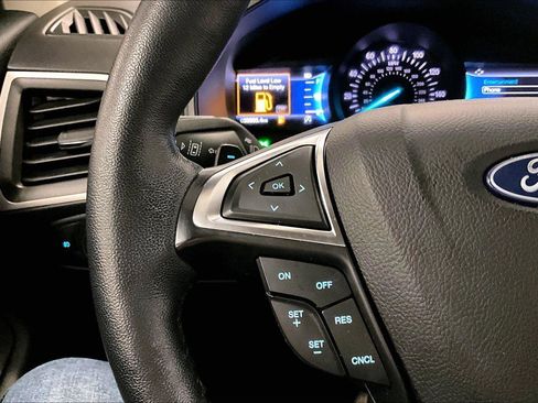 Used 2022 Ford Edge SEL w/ Convenience Package image 17