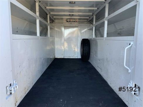 Used 2022 Ford E-350 and Econoline 350 Super Duty w/ Power Windows & Locks Group image 9