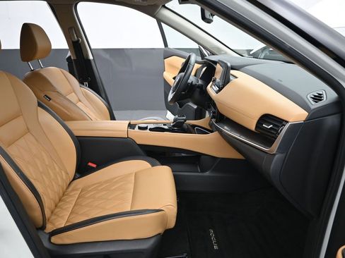 Used 2023 Nissan Rogue Platinum w/ Platinum Premium Package image 25