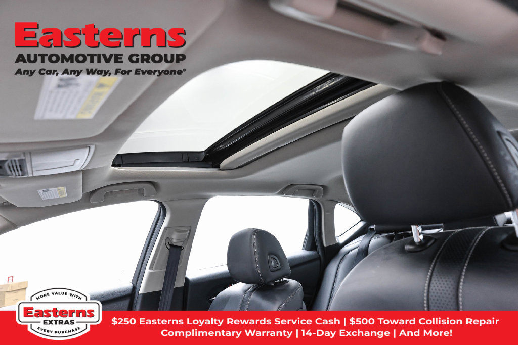 Used 2023 Acura TLX w/ Technology Package FWD image 36