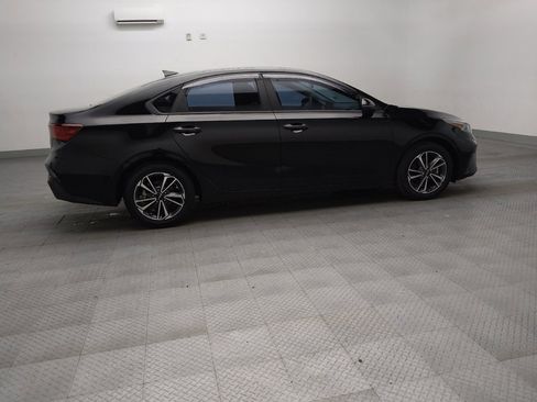 Used 2023 Kia Forte LXS w/ LXS Technology Package FWD image 10
