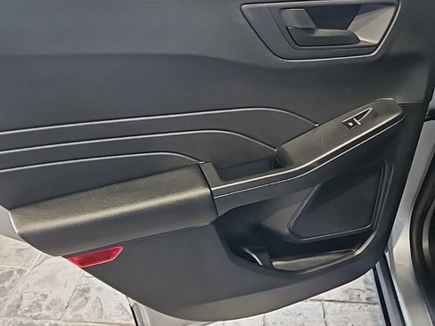 Used 2023 Ford Escape Active image 21