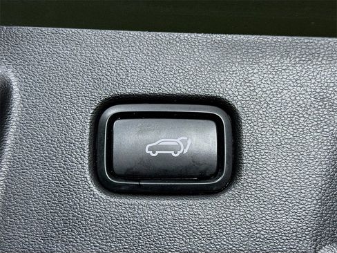 Certified 2025 Hyundai Tucson SEL image 31