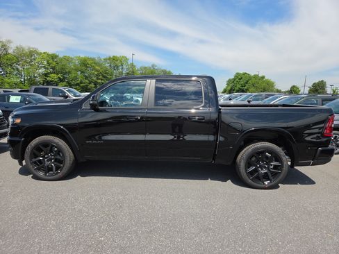 New 2026 RAM 1500 Laramie AWD/4WD image 9