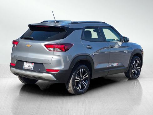Used 2024 Chevrolet TrailBlazer LT w/ Convenience Package image 11