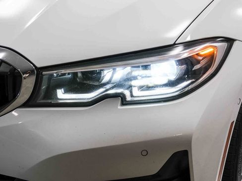 Used 2019 BMW 330i Sedan RWD image 11