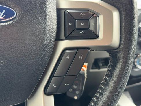 Used 2020 Ford F250 Lariat image 18