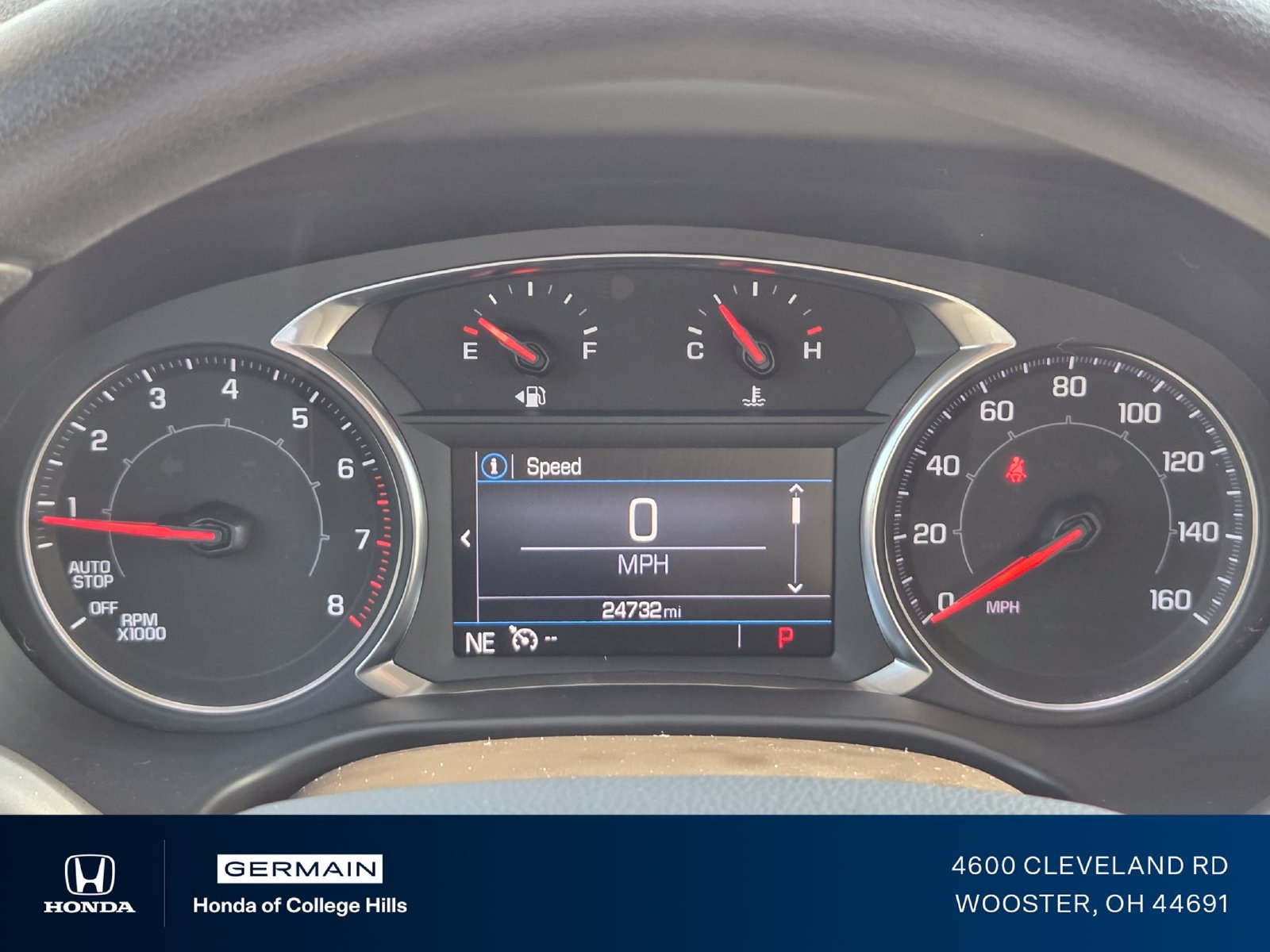 Used 2023 GMC Acadia SLE FWD image 32