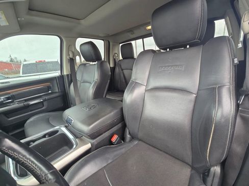 Used 2017 RAM 1500 Laramie w/ Convenience Group image 17