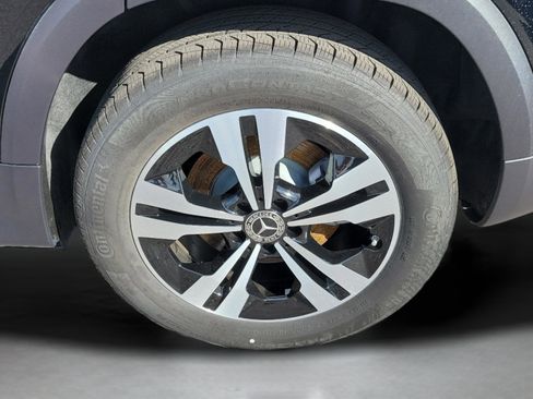 Certified 2026 Mercedes-Benz GLB 250 image 6