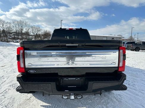 Used 2024 Ford F350 Platinum image 19