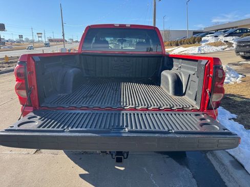 Used 2004 Chevrolet Silverado 1500 4x4 Extended Cab w/ Z71 Convenience Package 1 image 10