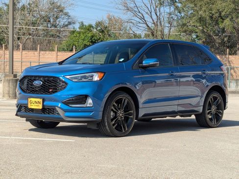Used 2019 Ford Edge ST w/ Equipment Group 401A image 8