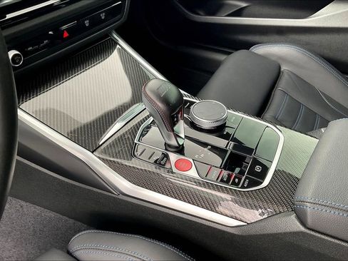 Used 2024 BMW M2 image 18