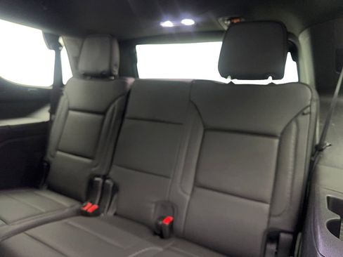 Used 2024 GMC Yukon Denali AWD/4WD image 41