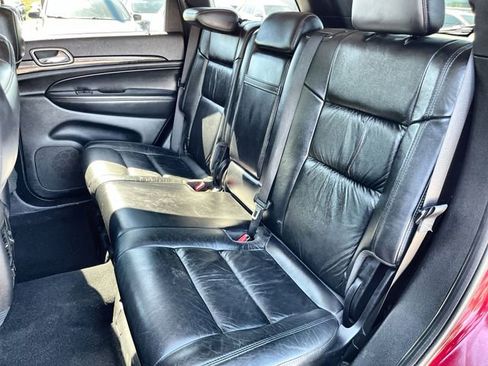 Used 2012 Jeep Grand Cherokee Laredo AWD/4WD image 25