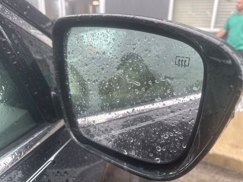 Used 2015 Nissan Murano Platinum w/ Platinum Technology Package image 12