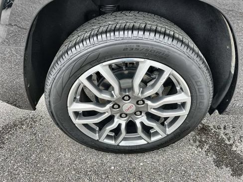 Used 2024 GMC Terrain Denali AWD/4WD image 18
