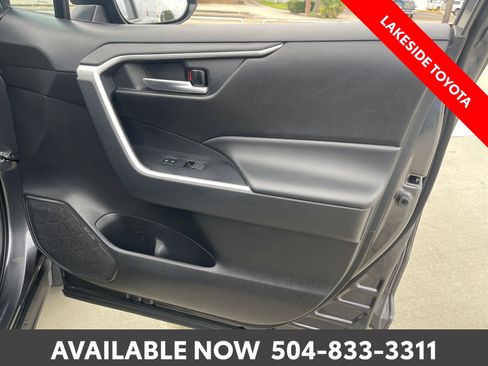Certified 2025 Toyota RAV4 XLE FWD image 19