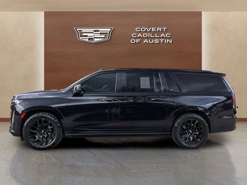 Certified 2023 Cadillac Escalade ESV Sport Platinum w/ LPO, ONYX Package AWD/4WD image 2