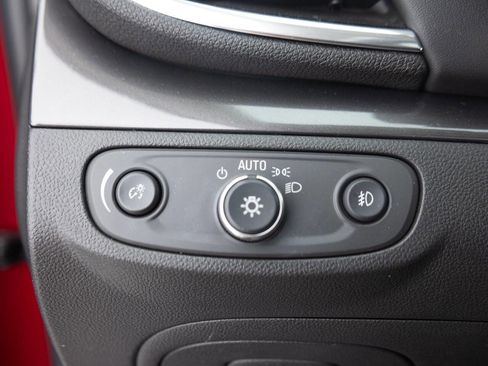 Used 2018 Buick Encore Essence w/ Experience Buick Package FWD image 37