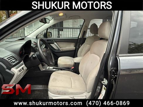Used 2015 Subaru Forester 2.5i w/ Alloy Wheel Package image 14