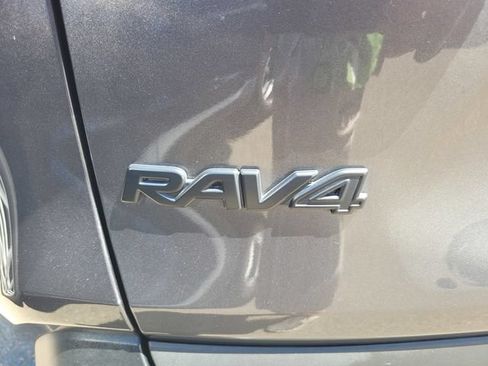 Used 2024 Toyota RAV4 XLE Premium AWD/4WD image 7