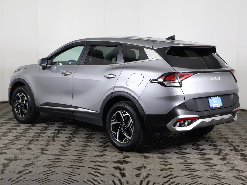 Used 2024 Kia Sportage LX AWD/4WD image 8
