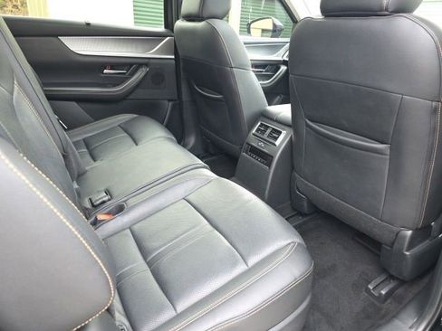 Certified 2024 MAZDA CX-90 3.3 Turbo w/ Preferred Plus AWD/4WD image 15