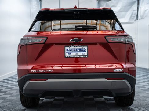 New 2026 Chevrolet Equinox LT AWD/4WD image 6