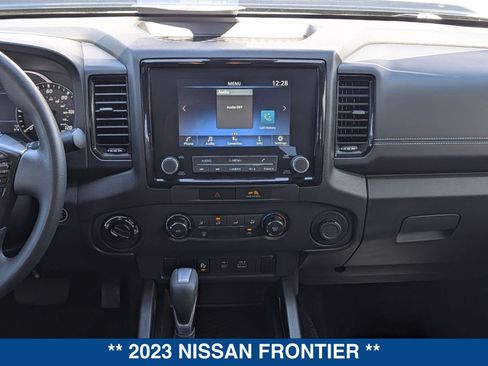 Used 2023 Nissan Frontier SV w/ Midnight Edition Package image 20