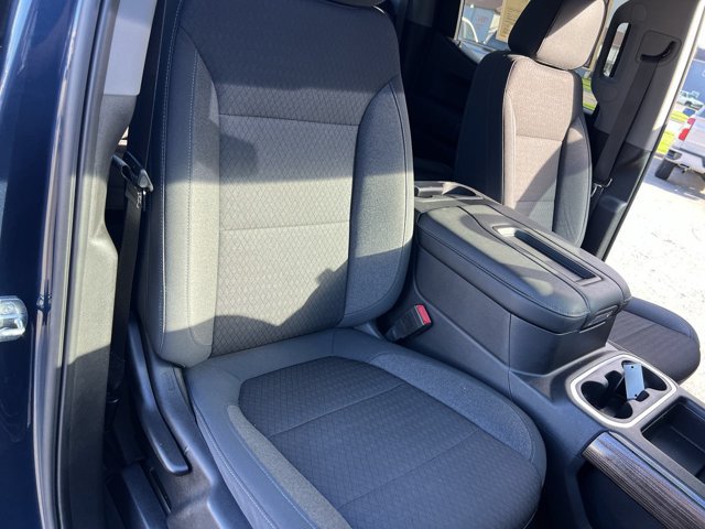 Used 2021 Chevrolet Silverado 1500 LT Trail Boss w/ Convenience Package II AWD/4WD image 29